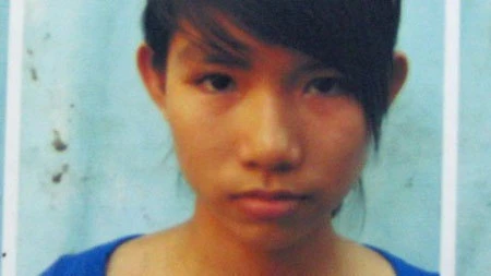 Nữ sinh lớp 10 hành nghề "buôn trinh" ảnh 1