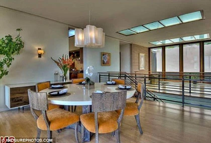 Đột nhập căn biệt thự hơn 100 tỉ VNĐ của Cheryl Cole ảnh 5