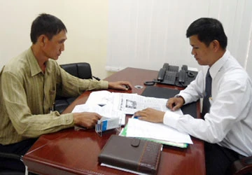 Truy tố sai rồi né bồi thường ảnh 1