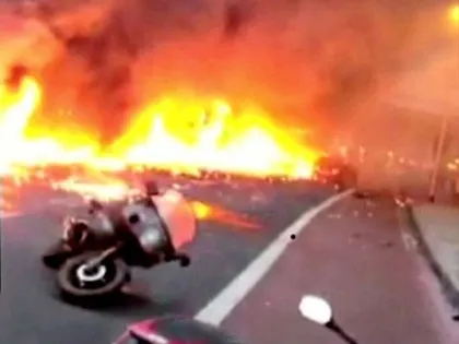 Thoát chết kỳ diệu nhờ đi làm trễ ảnh 5