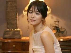 "Ngọc nữ" Song Hye Kyo sắp xuất bản tự truyện ảnh 1