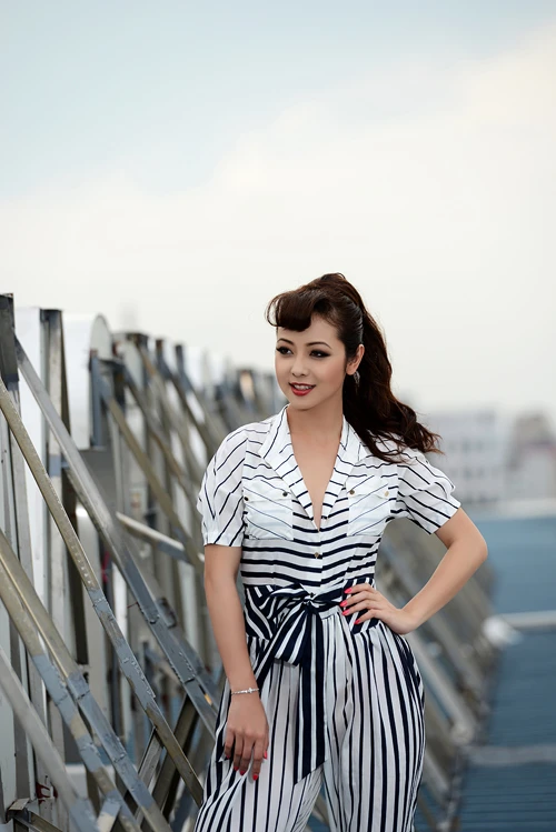 Jennifer Phạm gợi cảm từng đường nét ảnh 7