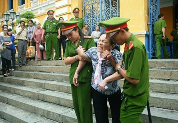 Vụ tiêu cực đất đai Gò Môn: Trần Kim Long bị phạt 26 năm tù ảnh 1