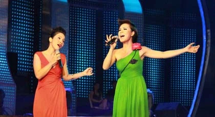 Chùm ảnh: Khoảnh khắc Idol 2010 ảnh 9