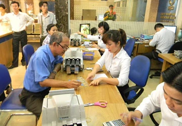 Vàng đột ngột lao dốc vì đâu? ảnh 1 Vàng đột ngột lao dốc vì đâu? ảnh 1