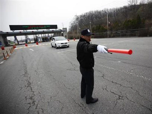 Triều Tiên: Trung Quốc rút công ty, Putin cảnh báo ảnh 2 Triều Tiên: Trung Quốc rút công ty, Putin cảnh báo ảnh 2