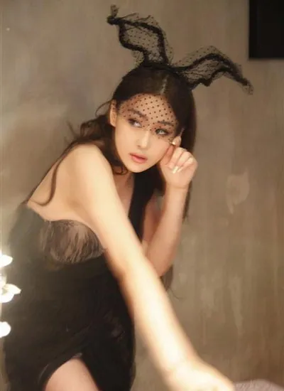 Bộ ảnh nóng của “bản sao” Phạm Băng Băng ảnh 3