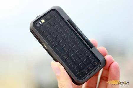 Di động lật ngược Motorola BackFlip ảnh 3