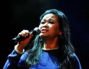 Khánh Ly hát ở quê nhà ảnh 1