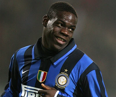 10 thần đồng bóng đá sáng giá nhất thế giới ảnh 4