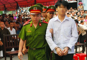 Bài cuối: Phải có quy chế bảo vệ tòa ảnh 1