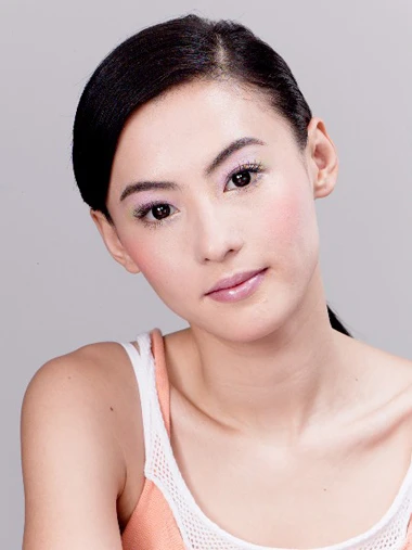 "Sao" gốc Hoa kể về lần đầu quan hệ chăn gối ảnh 2