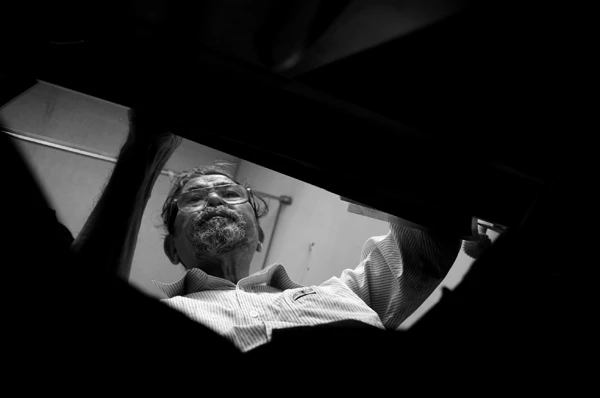 Cảnh đời khốn khổ của nhà văn Lê Lựu ảnh 8