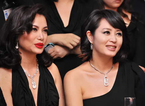 Ngọc Ánh khoe dáng bên 'nữ hoàng sexy' Kim Hye Soo ảnh 3 Ngọc Ánh khoe dáng bên 'nữ hoàng sexy' Kim Hye Soo ảnh 3