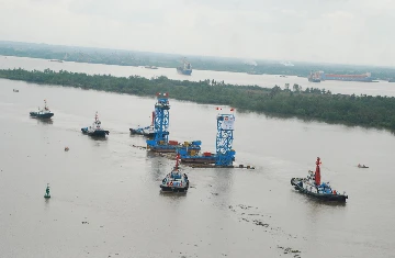 Tường thuật trực tiếp vụ lai dắt đốt hầm Thủ Thiêm từ Đồng Nai về Sài Gòn ảnh 4