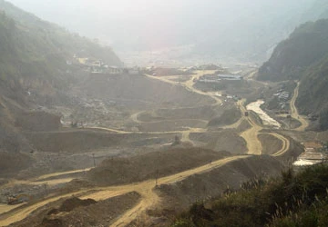 “Cần xem lại việc cho thuê đất rừng” ảnh 1