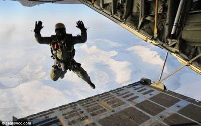 Cú điện thoại đã giết Osama Bin Laden ảnh 3