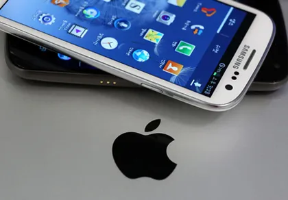 Đến lượt Apple tìm cách cấm Samsung bán hàng trên đất Mỹ ảnh 1