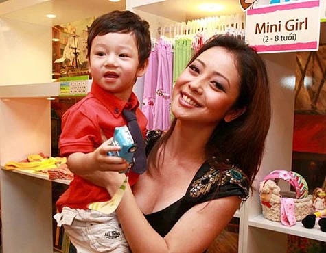 Quang Dũng - Jennifer Phạm: Rạn vỡ hay tin đồn? ảnh 3 Quang Dũng - Jennifer Phạm: Rạn vỡ hay tin đồn? ảnh 3