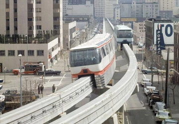 Tàu điện một ray: Đỡ “ngốn tiền”, lại chiếm ít đất ảnh 1