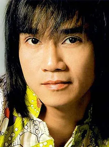 Ca sĩ Minh Thuận chưa bao giờ cảm thấy cô đơn. Ảnh: Quốc Huy.