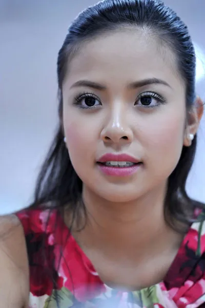 Vì sao Ngọc Hân, Diễm Hương không được đề cử thi Miss World? ảnh 1 Vì sao Ngọc Hân, Diễm Hương không được đề cử thi Miss World? ảnh 1