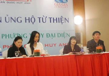 Vụ đấu giá 74 tỉ đồng từ thiện ảo: Thu vốn trước, có dư mới làm từ thiện ảnh 1