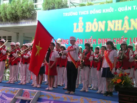 Trường THCS Đồng Khởi đạt chuẩn Kiểm định GD ảnh 2 Trường THCS Đồng Khởi đạt chuẩn Kiểm định GD ảnh 2