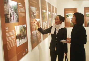 20 bà mẹ đơn thân tự chụp ảnh mình ảnh 1