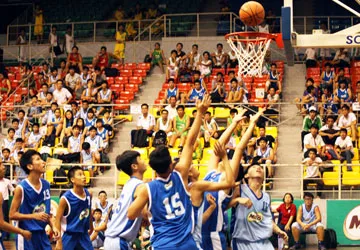 Khởi tranh giải bóng rổ vô địch học sinh TP.HCM - 2012 ảnh 1