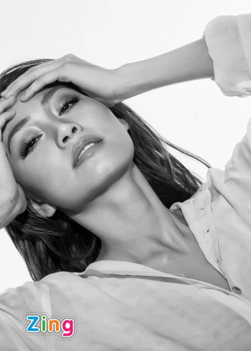 Ngân Khánh làm sexy girl ảnh 9