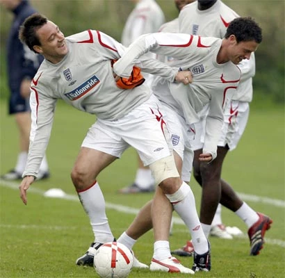 Terry và Bridge từ chối hòa giải ảnh 1