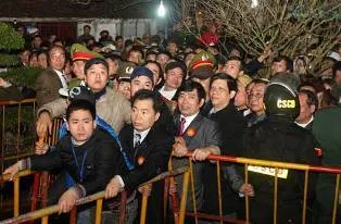 Phát ấn đền Trần từ 7 giờ ngày rằm tháng giêng ảnh 1 Phát ấn đền Trần từ 7 giờ ngày rằm tháng giêng ảnh 1