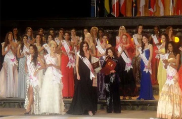 Lan Hương đoạt Á hậu 4 Miss Model of the World 2009 ảnh 1