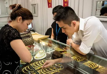 Giá vàng tăng mạnh, chênh lệch giảm dần ảnh 1 Giá vàng tăng mạnh, chênh lệch giảm dần ảnh 1