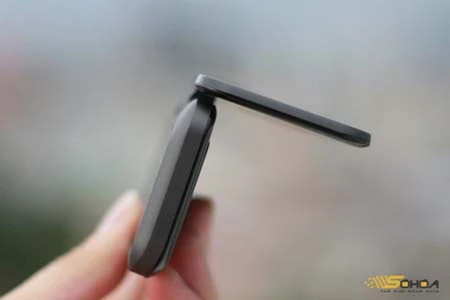 Di động lật ngược Motorola BackFlip ảnh 5