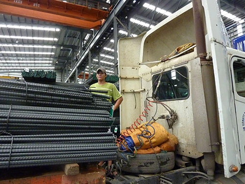 Ùn ùn nhập thép Trung Quốc ảnh 1