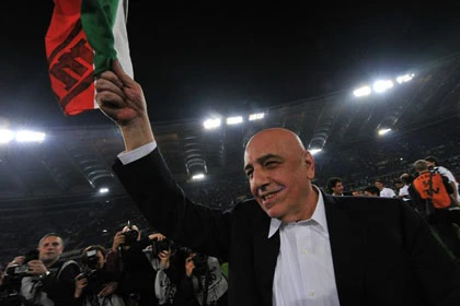 Chùm ảnh AC Milan ăn mừng chức vô địch Serie A ảnh 5