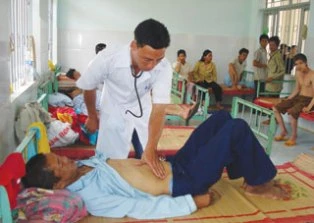 Khó như tuyển bác sĩ ảnh 1