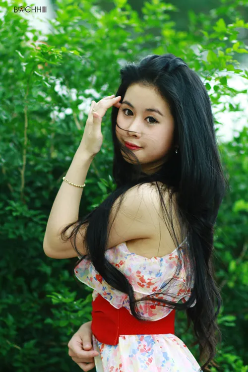 Vẻ đẹp trong sáng của Ngọc Trúc ảnh 2 Vẻ đẹp trong sáng của Ngọc Trúc ảnh 2