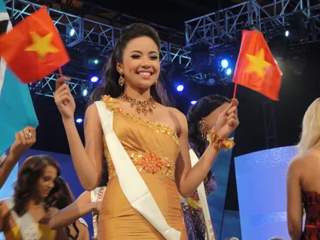 Kiều Khanh về Đức nhập học sau Miss World ảnh 1 Kiều Khanh về Đức nhập học sau Miss World ảnh 1