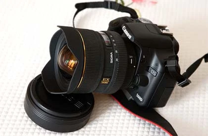 "Chợ" máy ảnh cũ sôi động dịp gần Tết ảnh 1 "Chợ" máy ảnh cũ sôi động dịp gần Tết ảnh 1