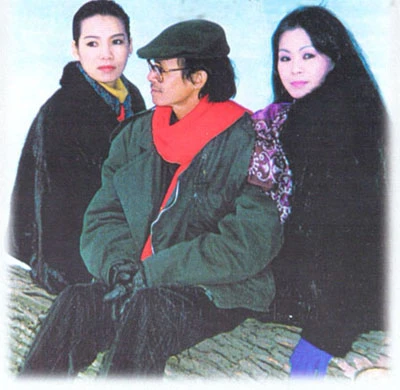 Nhạc sỹ Trịnh Công Sơn, Ca sỹ Khánh Ly và Trịnh Vĩnh Trinh. Nhạc sỹ Trịnh Công Sơn, Ca sỹ Khánh Ly và Trịnh Vĩnh Trinh.