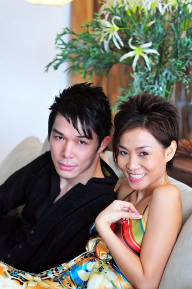 Nathan Lee thân mật với Thu Minh ảnh 2