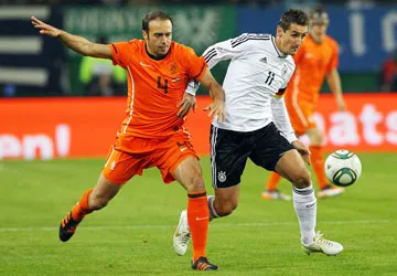 Toàn cảnh euro 2012: Tử thần và hoa hồng ảnh 1 Toàn cảnh euro 2012: Tử thần và hoa hồng ảnh 1