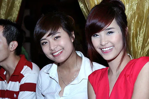 Hoàng Thùy Linh: "Tôi có rất nhiều... đại gia" ảnh 4