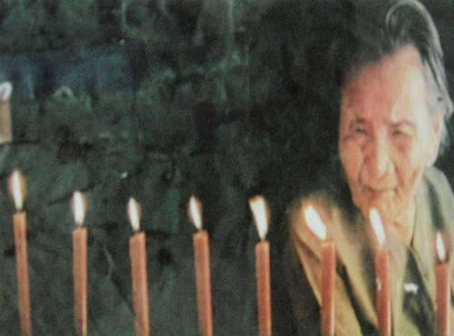 Mẹ Thứ đã qua đời ảnh 5