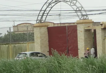 Một ngày ở trường gà cầu Ván ảnh 1