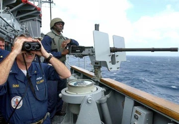 Tàu chiến Mỹ bắn chết ngư dân Ấn Độ ảnh 1