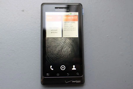 Đập hộp điện thoại Motorola Droid 2 mới “ra lò” ảnh 16 Đập hộp điện thoại Motorola Droid 2 mới “ra lò” ảnh 16